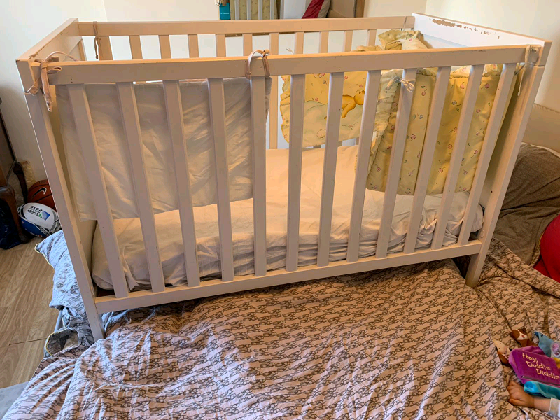 gumtree baby cots